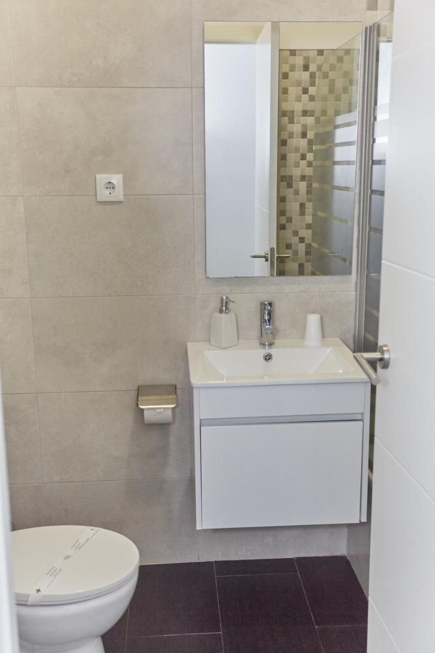 Residencial Principe Guest House Barreiro  Esterno foto